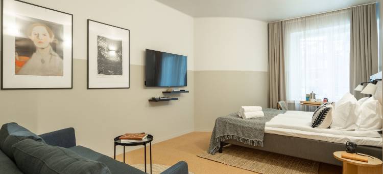 科鲁夫波比 W(Bob W Kluuvi)图片