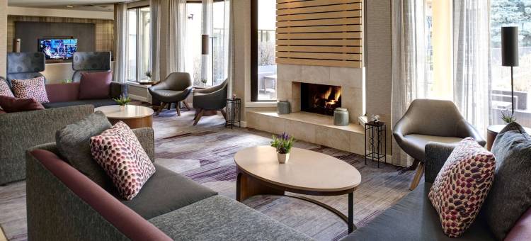 布鲁克菲尔德密尔沃基索尼斯塔精选酒店(Sonesta Select Milwaukee Brookfield)图片