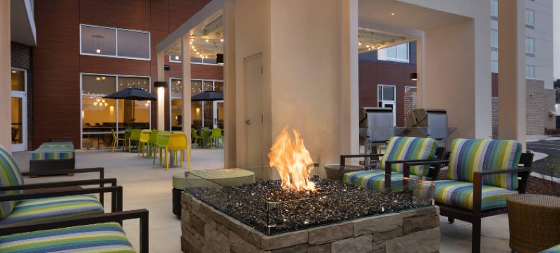 达勒姆大学医学中心汉普顿酒店(Hampton Inn & Suites Durham University Medical Center)图片