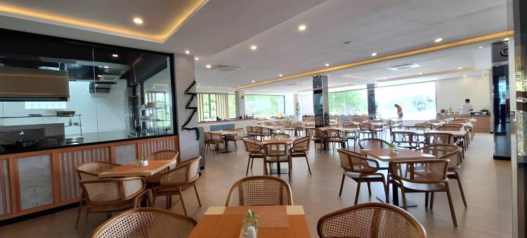 奥尔特鲁酒店帕朗卡拉亚(Alltrue Hotel Palangkaraya)图片