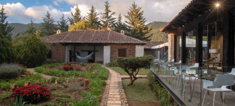 乌文斯艺术酒店(Uvence Arte + Hotel)图片