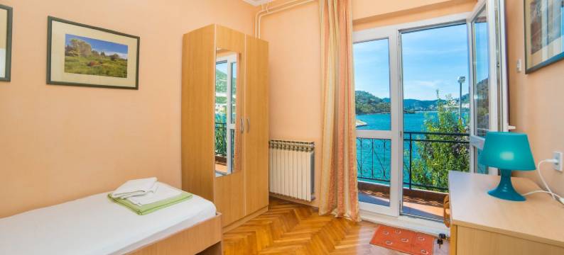 里赫莉亚屋酒店(House Ljilja)图片