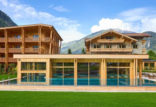 Gut Stiluppe - 4 Sterne Superior Good Life HotelHotel Overview