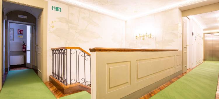 托托雷利别墅(Villa Tortorelli)图片