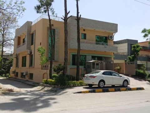 巴特小屋2号旅馆