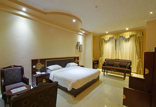 Imperial Golf View HotelHotel Overview