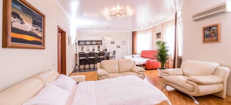 Penthouse Voykovskaya. 2 Levels. 6 Rooms. 330 Sqm图片