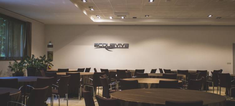 阿卡维瓦戴加尔达酒店(Hotel Acquaviva Del Garda)图片