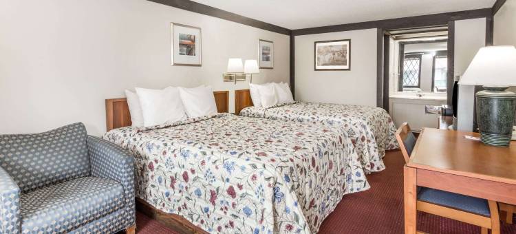 拉辛骑士酒店(Knights Inn Racine)图片