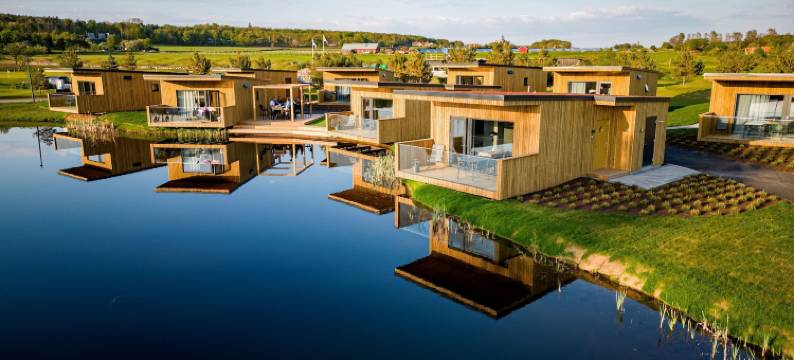 哈尔姆斯塔德戈鲁法利阿纳酒店(Halmstad Golfarena Hotell & Lägenheter)图片