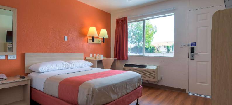 斯坦顿6号汽车旅馆(Motel 6 - Stanton, CA - Anaheim West)图片