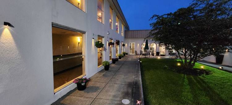 莫顿格罗夫-芝加哥速8酒店(Super 8 by Wyndham Morton Grove/Chicago)图片