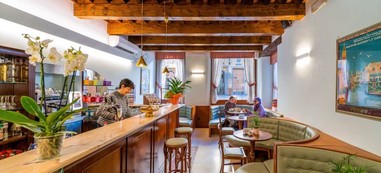 艾尔伯格法尔特罗娜酒店(Albergo Falterona)图片