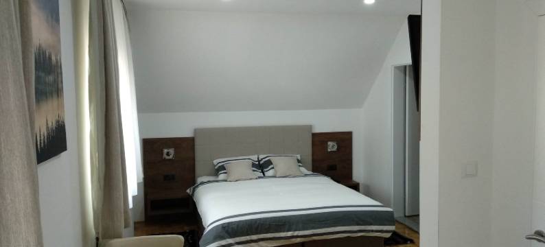 普里特维采露西亚别墅住宅酒店(Villa Lucija)图片