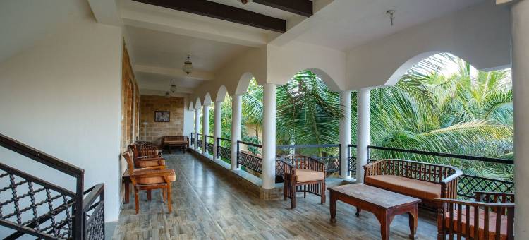 吉尔狮爪带泳池度假村(Gir Lions Paw Resort with Swimming Pool)图片