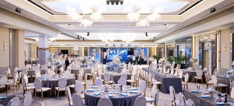 勒姆尼库沃尔恰温德姆华美达酒店(Ramada by Wyndham Ramnicu Valcea)图片