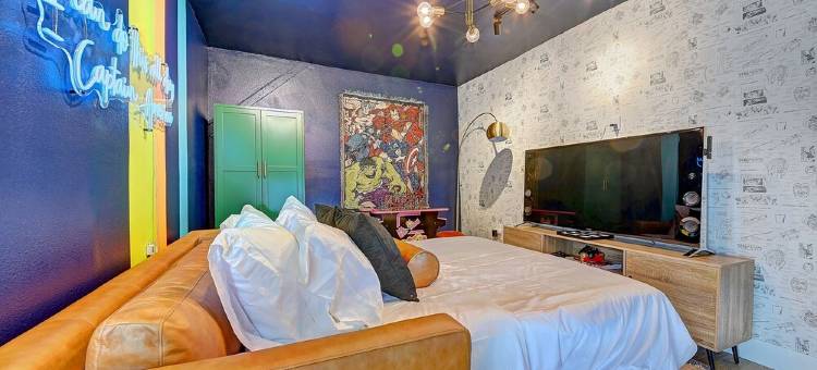 迪士尼乐园梦幻度假屋，配有泳池 & 火炉(Magical Stay Near Disneyland with Pool & Fire Pit)图片
