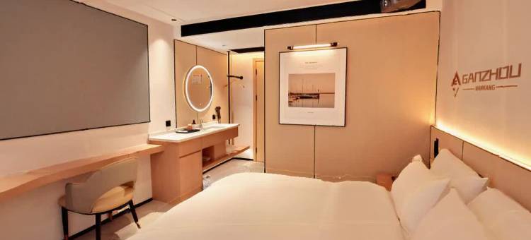 客尚·智能影音酒店(南康家具城店)图片