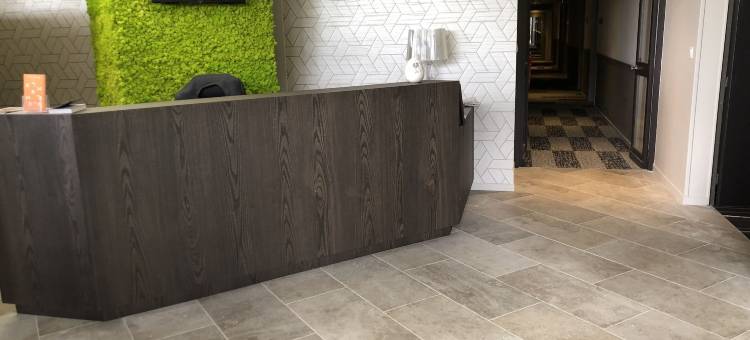 德拉图尔庄园酒店及餐厅(Hôtel Restaurant du Château de la Tour)图片