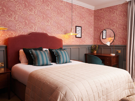 狗与鹧鸪酒店 - 格林国王旅馆