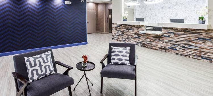 好莱坞套房酒店(Hollywood Inn Suites Hotel)图片