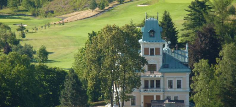 奇赫尔尼城堡酒店(Hotel Château Cihelny)图片