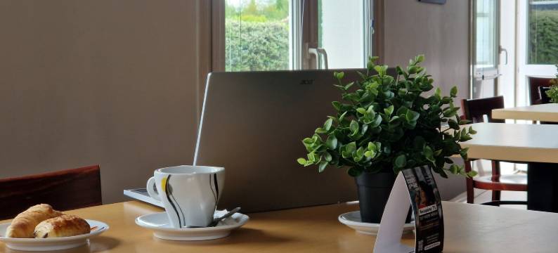 普雷斯特酒店(Prest'Hôtel Epinal Chavelot)图片