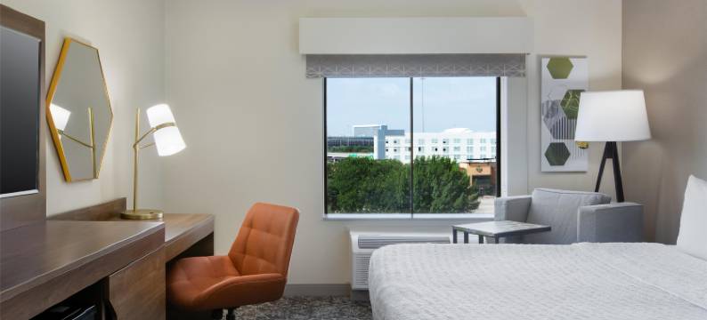 阿林顿北娱乐区欢朋套房酒店达拉斯(Hampton Inn & Suites Dallas-Arlington North-Entertainment District)图片