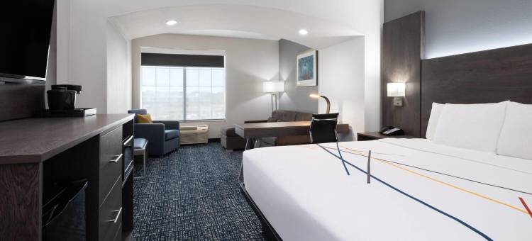 马斯科吉拉昆塔温德姆套房酒店(La Quinta Inn & Suites by Wyndham Muskogee)图片