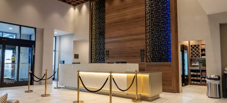 沃斯堡化石溪希尔顿逸林酒店(DoubleTree by Hilton Fort Worth Fossil Creek)图片