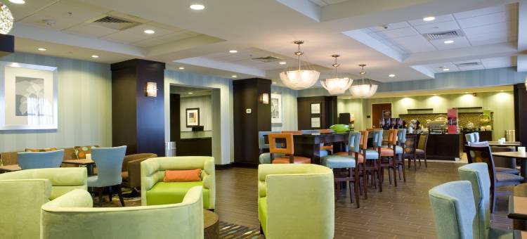 安德森/联盟商务园区欢朋酒店(Hampton Inn Anderson/Alliance Business Park)图片