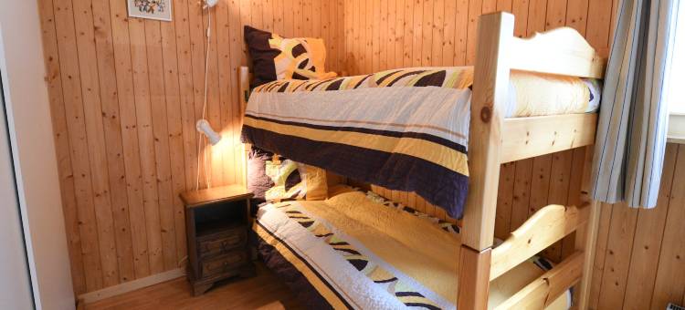 Apartment in Fieschertal with Swiss Alps Views图片