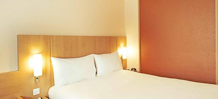 宜必思克莱蒙费朗南部埃尔贝广场酒店(Ibis Clermont-Ferrand Sud Carrefour Herbet)图片