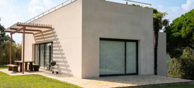 Elegant Villa by the Coast图片