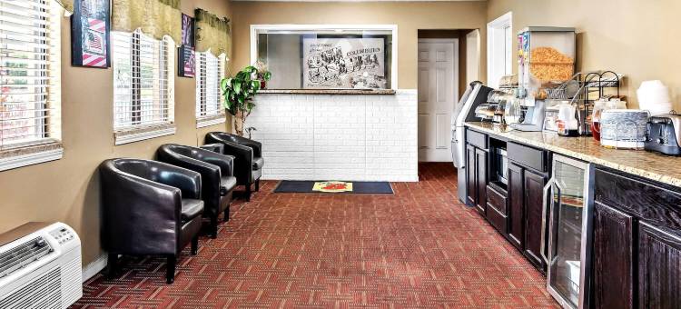 哥伦比亚-杰克逊堡温德姆速8酒店(Super 8 by Wyndham Columbia SC / Ft. Jackson)图片