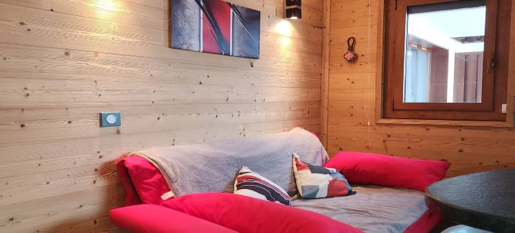 Apartment in Doucy with Mountain Views图片
