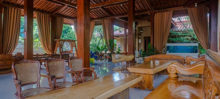 红门酒店@婆罗浮屠伊布日惹民宿(RedDoorz at Homestay Joglo Ibu Prambanan Yogyakarta)图片