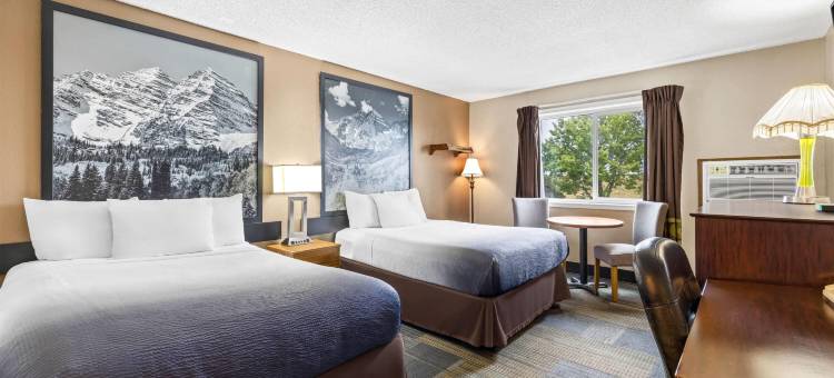 Super 8 by Wyndham Colorado Springs Peterson Space Force图片