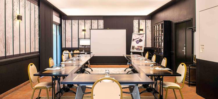 卡尔卡松希特门美居酒店(Hôtel Mercure Carcassonne la Cité)图片