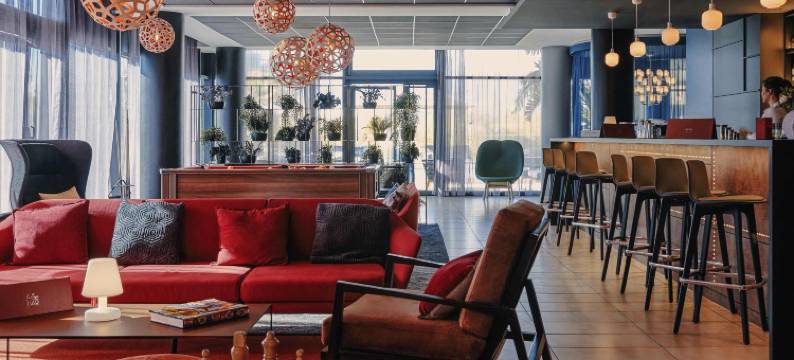 美居土伦滨海拉塞讷酒店(Hôtel Mercure Toulon la Seyne-Sur-Mer)图片