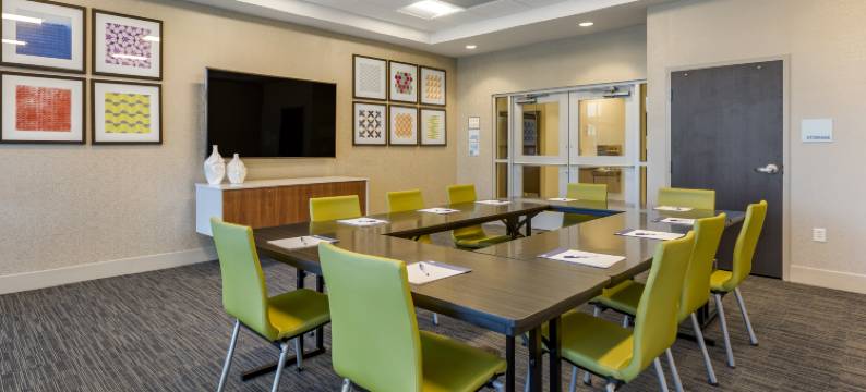 凤凰市区-国会大厦智选假日套房酒店(Holiday Inn Express & Suites PHOENIX DWTN - STATE CAPITOL by IHG)图片