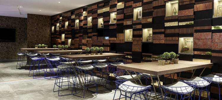 伦敦希思罗机场T1T2和T3诺富特酒店(Novotel London Heathrow Airport T1 T2 and T3 Hotel)图片