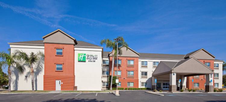 图莱里智选假日套房酒店(Holiday Inn Express & Suites TULARE by IHG)图片