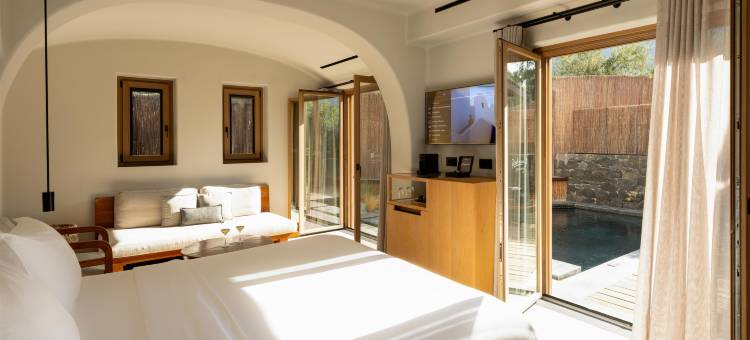 圣托里尼扎夫隆丽笙度假村(Radisson Blu Zaffron Resort, Santorini)图片