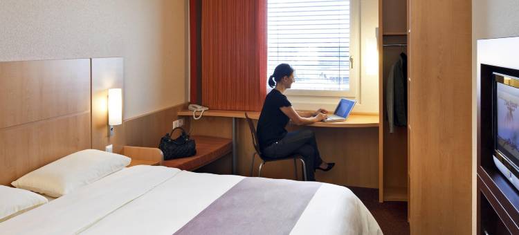 宜必思巴塞尔班霍夫酒店(Ibis Basel Bahnhof)图片