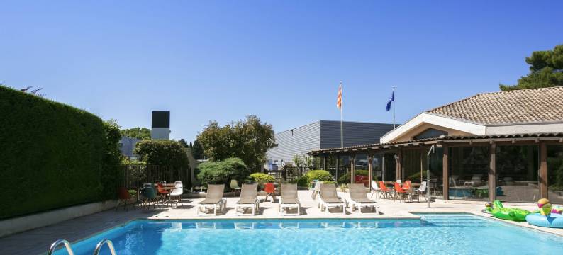 宜必思亚维侬南部酒店(ibis Avignon Sud)图片