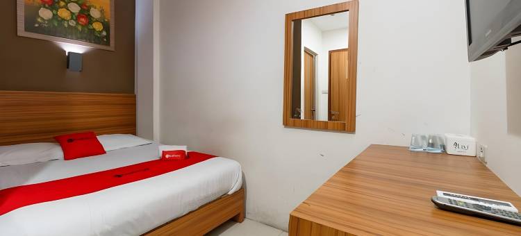 红多兹伊斯兰酒店-近亚齐泗水新邦(RedDoorz Syariah Near Simpang Surabaya Aceh)图片