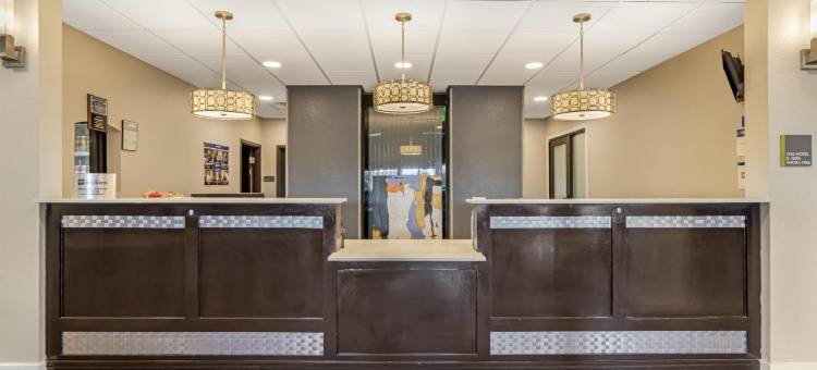 贝城贝斯特韦斯特优质套房酒店(Best Western Plus Bay City Inn  Suites)图片