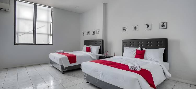 红多兹Plus酒店-近雅加达哥打车站(RedDoorz Plus Near Jakarta Kota Station)图片