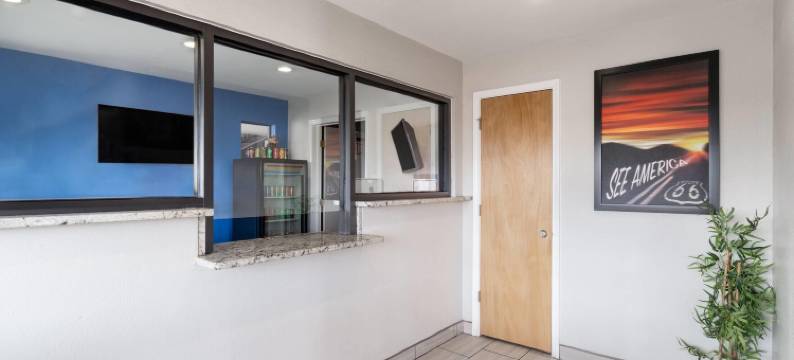 阿尔伯克基西Travelodge by Wyndham酒店(Travelodge by Wyndham Albuquerque West)图片